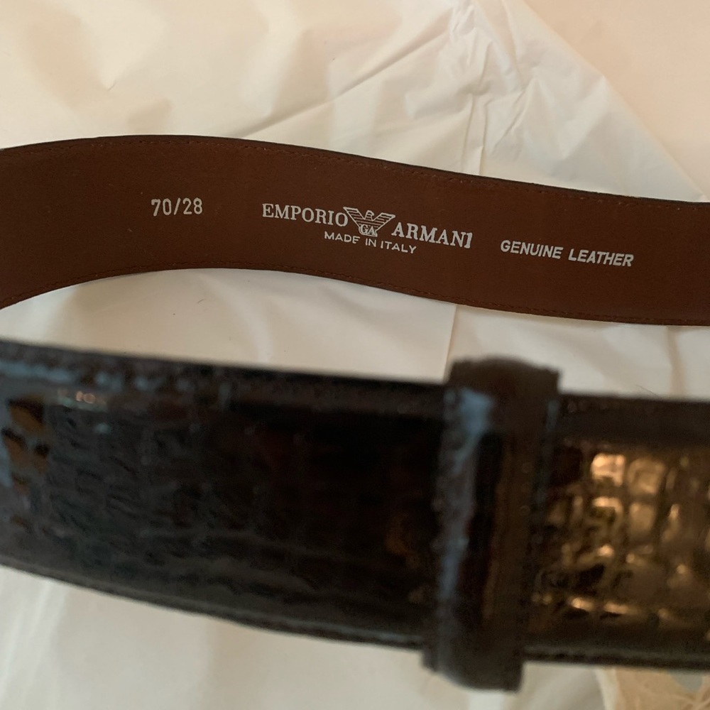 Vintage Emporio Armani brown embossed leather belt with metal logo buckle. - Picture 6 of 10